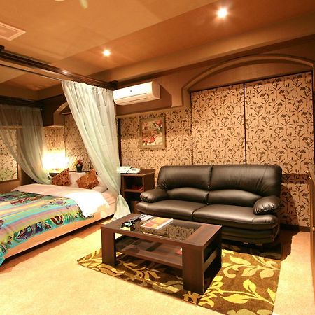Hotel Sari Seki Inter (Adults Only) à Kameyama Extérieur photo