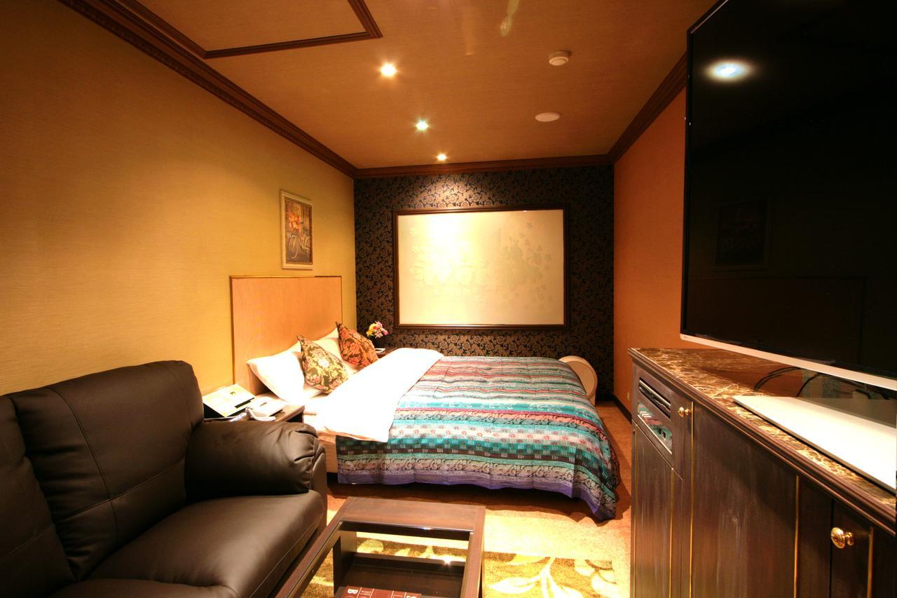 Hotel Sari Seki Inter (Adults Only) à Kameyama Extérieur photo