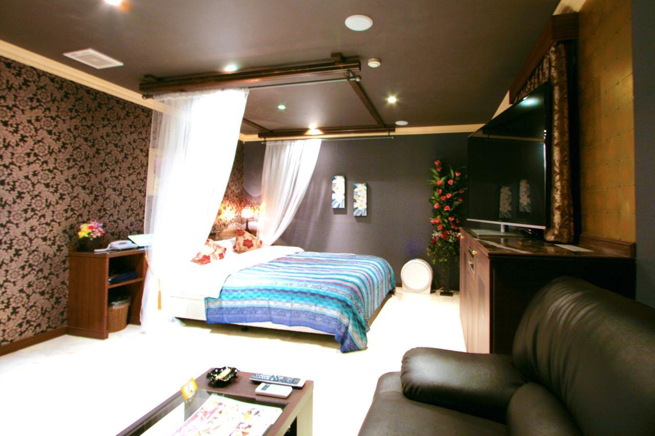 Hotel Sari Seki Inter (Adults Only) à Kameyama Extérieur photo